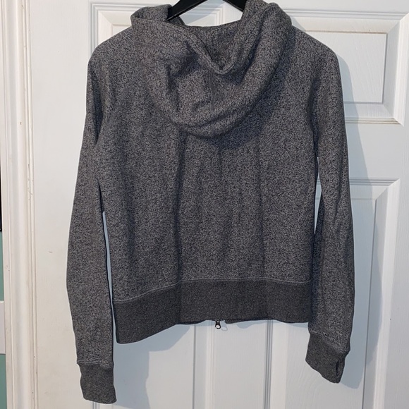 3/$30 Roots Sweater - Picture 3 of 9